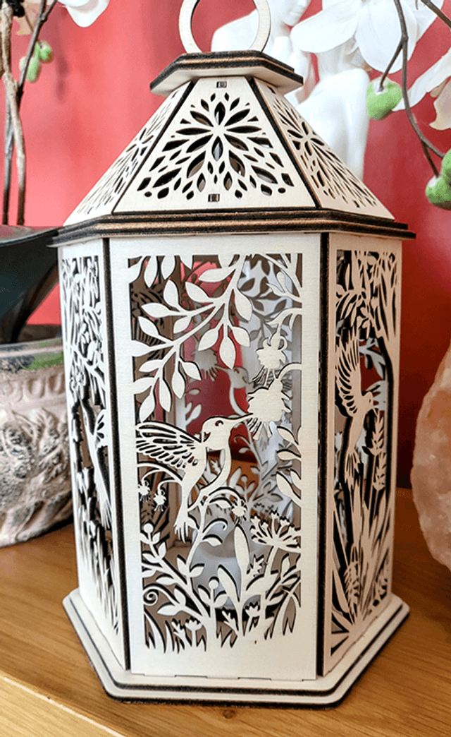 Hummingbird lamp